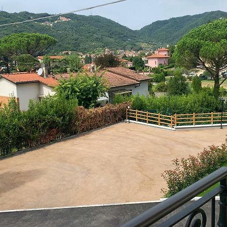 Bed and Breakfast Mikeme Carrara Esterno foto