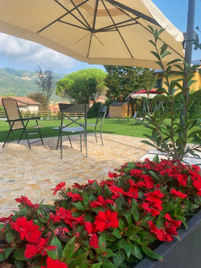 Bed and Breakfast Mikeme Carrara Esterno foto